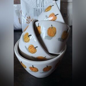 Rae Dunn OG Pumpkin Design Ceramic Measuring Cups